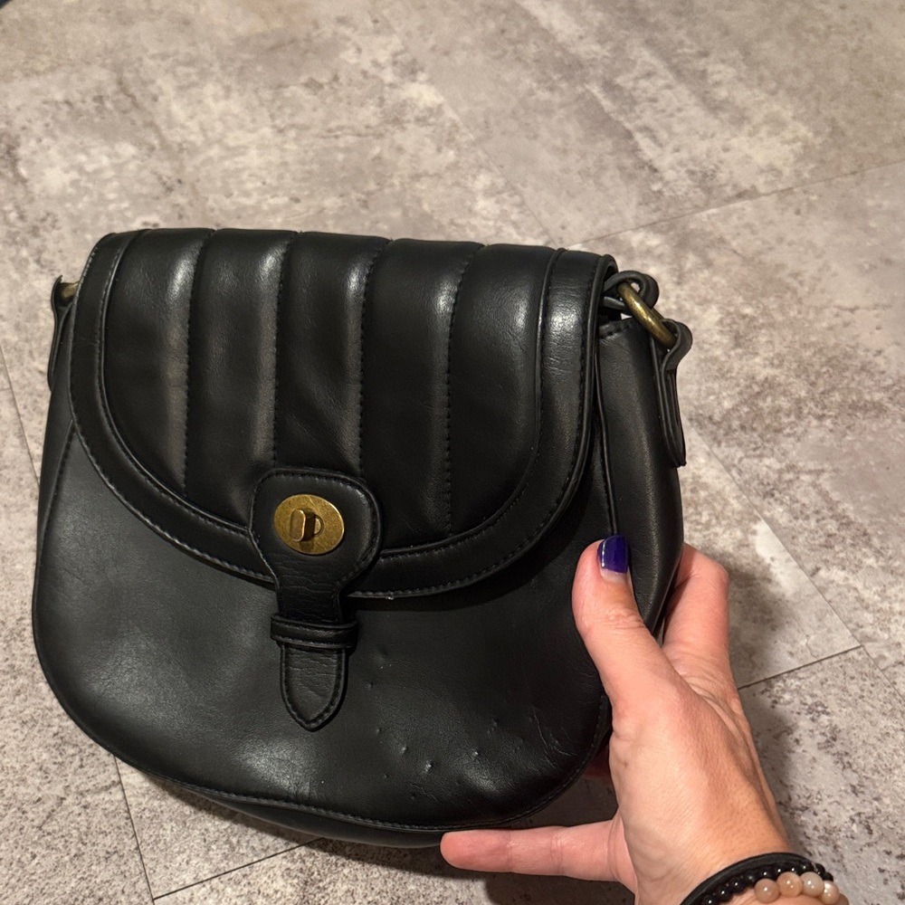 Universal Thread Black Quilted Shoulder Bag - image 1